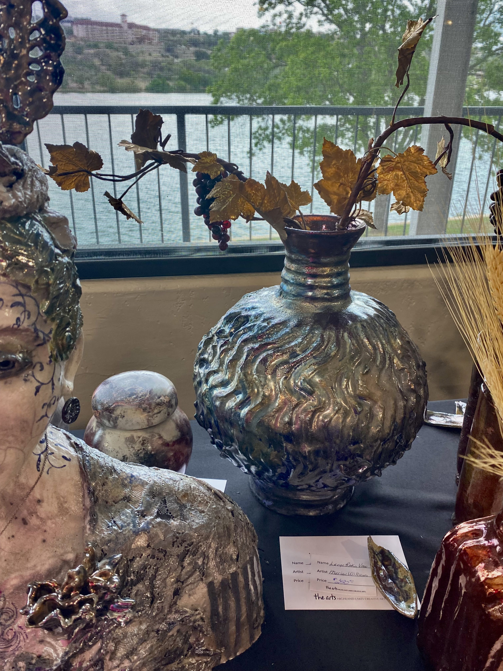 Sculptuur op Main, Marian Williams Pottery