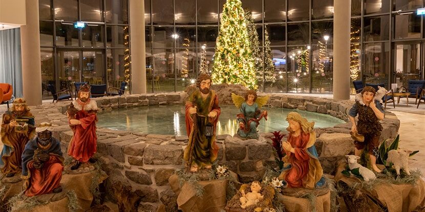 33) MP3 Holy Christmas viering geleid vanuit het Heilige Hart vd MoederBron, 58.36 min