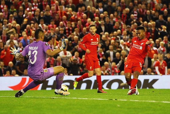 Daniel Sturridge fires past Villarreal's Areola.