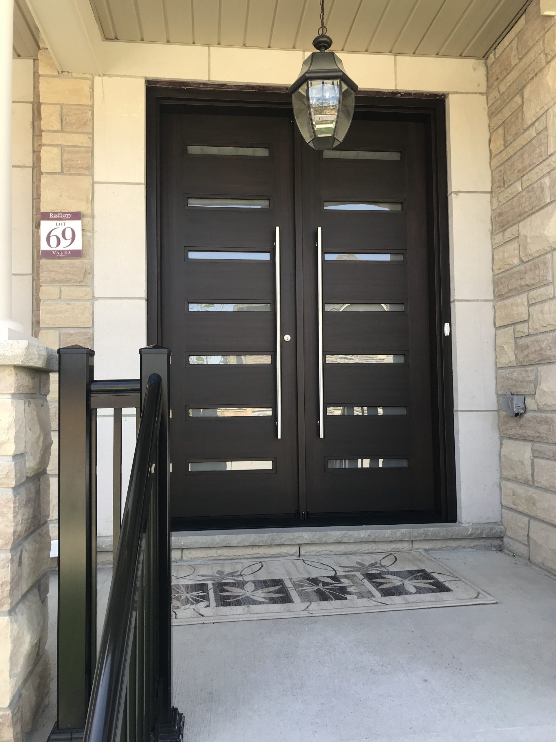 Custom Made Modern Doors In Toronto