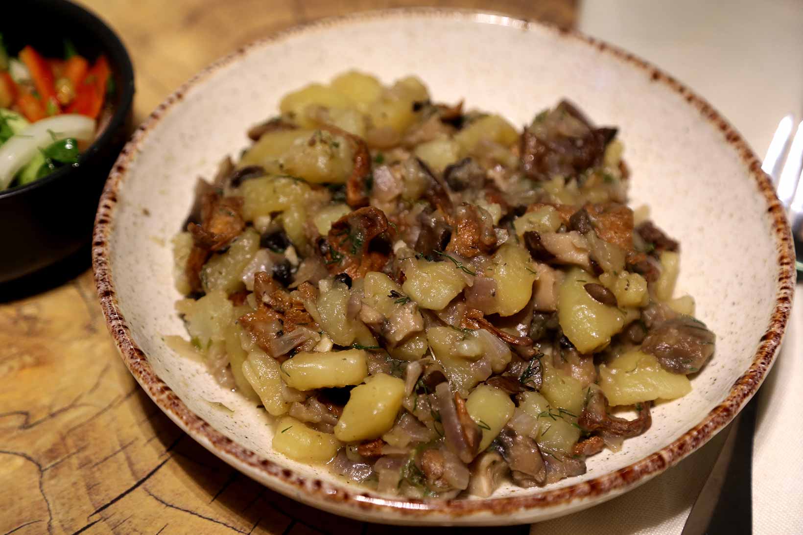 Fried and Fresh Mushroom Stew