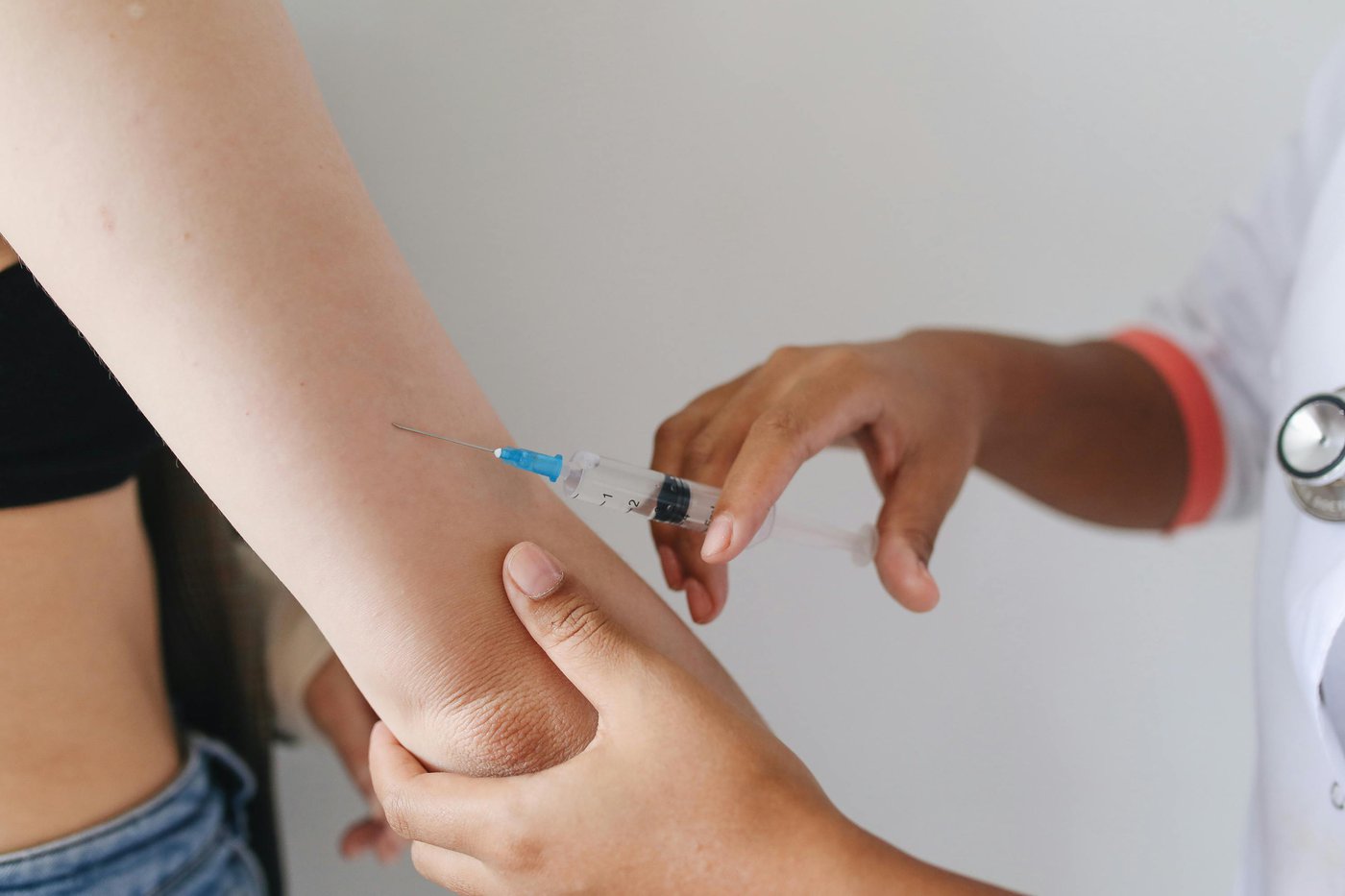 Hepatitis A Vaccine: Who's Eligible in Manitoba for the 2026 Summer Games? (2026)