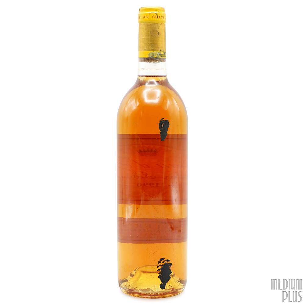 1990 Château d'Yquem Sauternes AOC [stained capsule] - Medium Plus