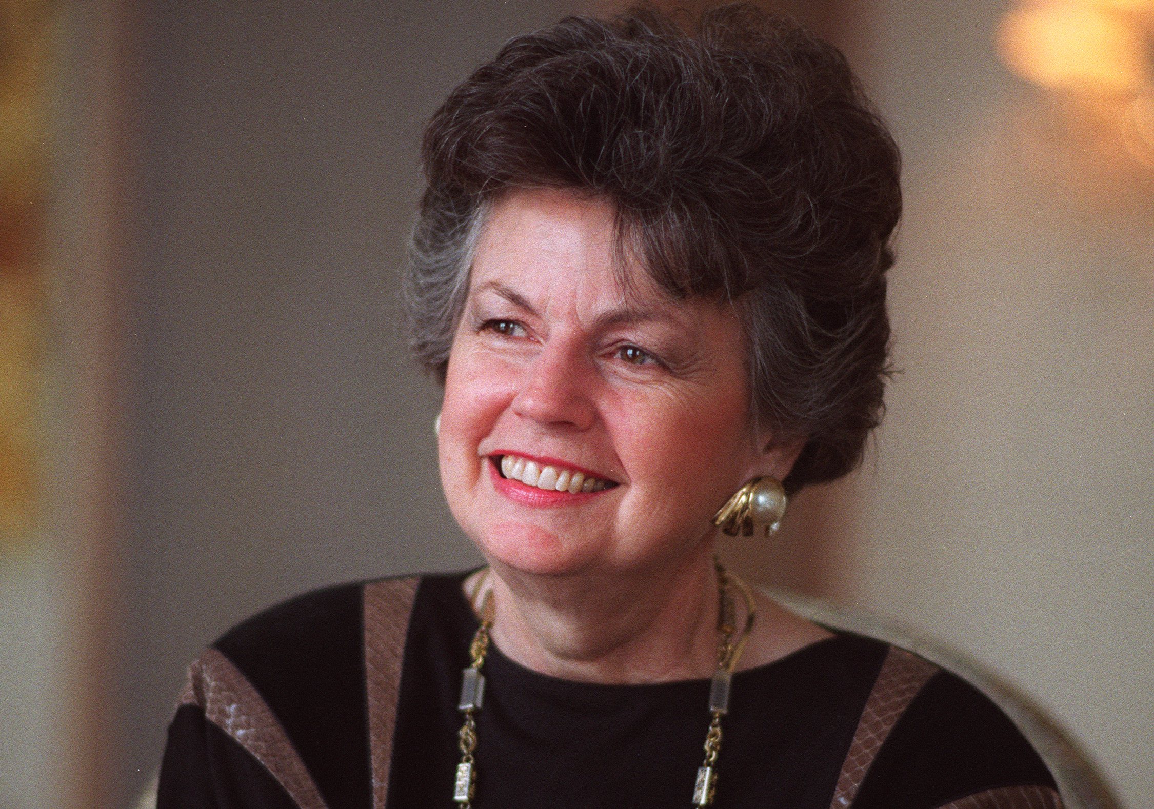 Former San Jose City Councilmember Lu Ryden, photographed in 1994, died Sept. 17, 2025 in Duluth, Ga. Ryden, a Republican, served 10 years on the city council after hosting a women's talk show on KNTV and running a modeling agency. (Photo by Patrick Tehan/Mercury News)