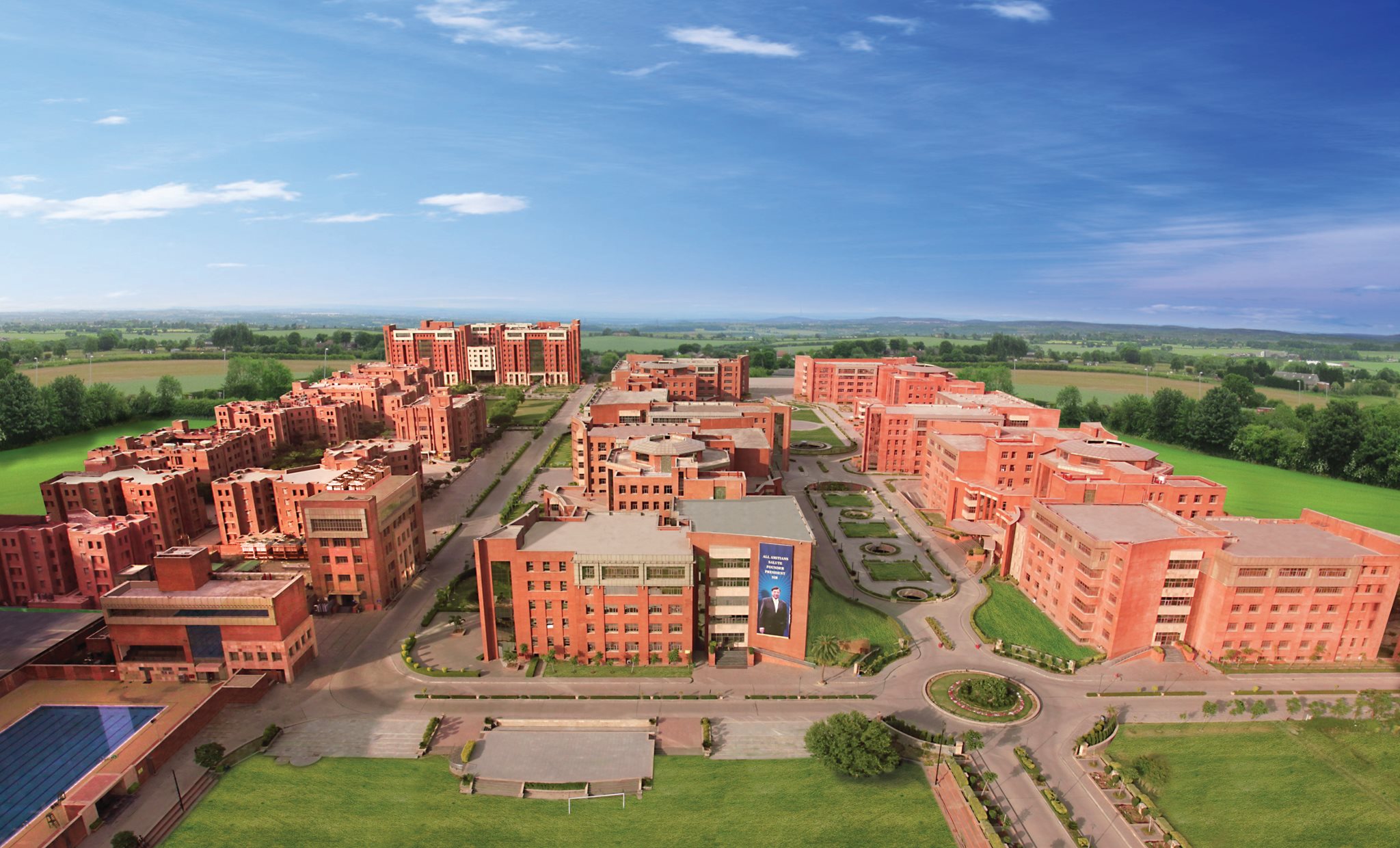 Btech Colleges in Noida