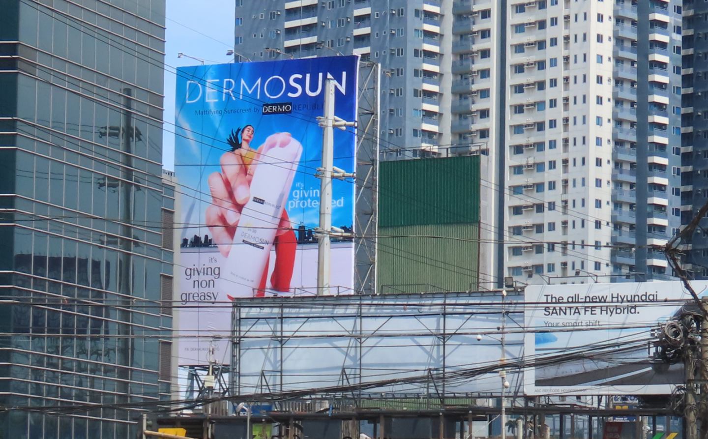 Dermorepubliq spotlights its first-ever sunscreen with TikTok Challenge and Boracay Trip Giveaway