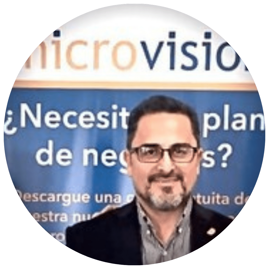 ROBERTO HERNANDEZ