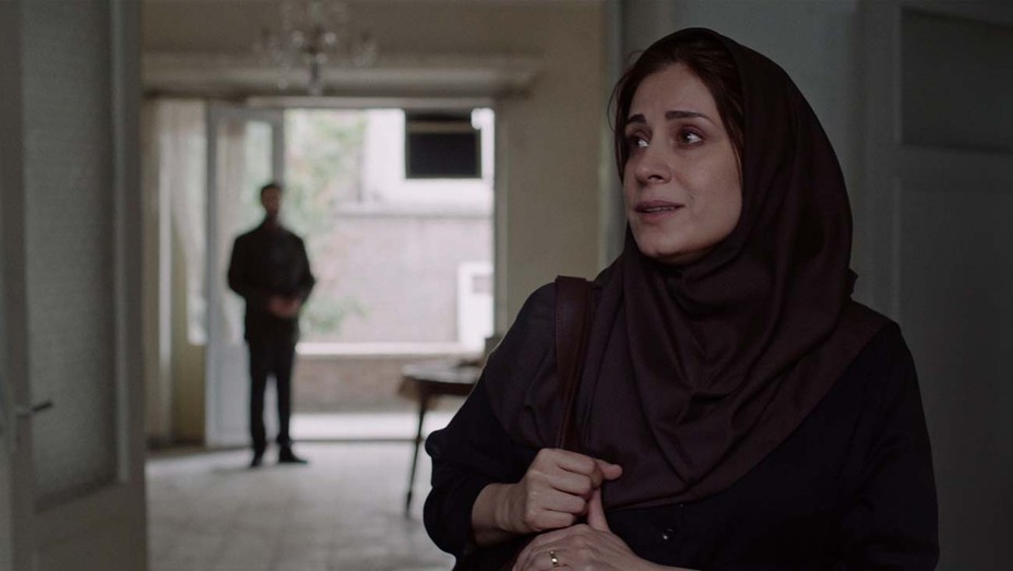 Berlinale 2021: crítica de «Ballad of a White Cow», de  Behtash Sanaeeha y Maryam Moghaddam (Competencia)