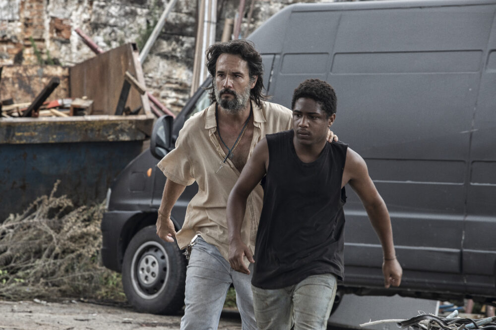 Estreno online: crítica de «7 prisioneros», de Alexandre Moratto (Netflix)