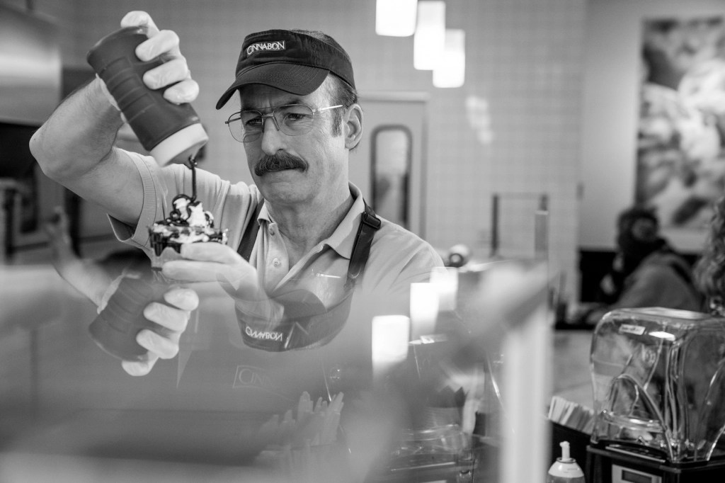 Series: reseña de «Better Call Saul: Temporada 6/Episodio 10», de Vince Gilligan y Peter Gould (Netflix)
