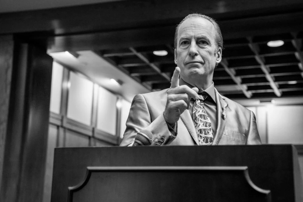 Series: reseña de «Better Call Saul: Temporada 6/Episodio Final», de Vince Gilligan y Peter Gould (Netflix)
