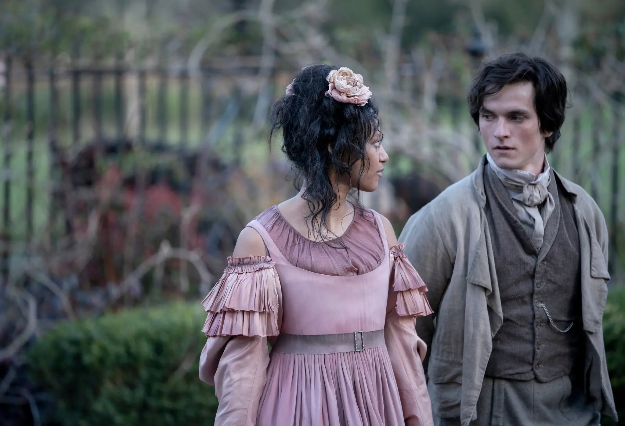 Series: crítica de «Grandes esperanzas» («Great Expectations»), de Steven Knight (Star+)