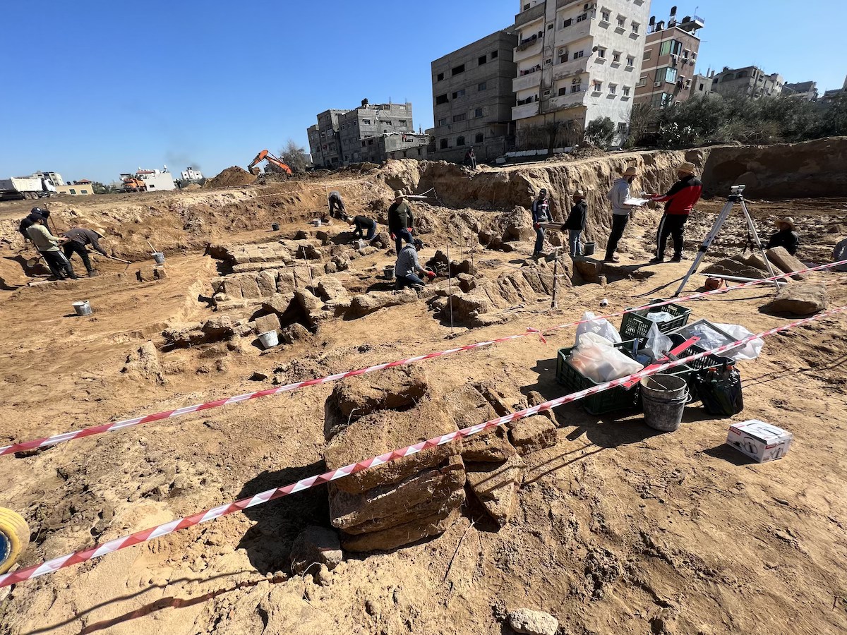A 2,000-year-old Roman cemetery containing at least 20 ornately decorated graves has been uncovered near the shoreline in the northern Gaza Strip [Mohammed Asad/Middle East Monitor]
