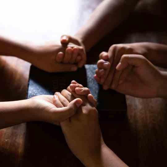 Parenting with Migraines: Children praying