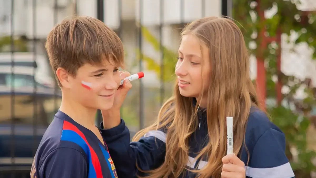 Magia din tribune revine!