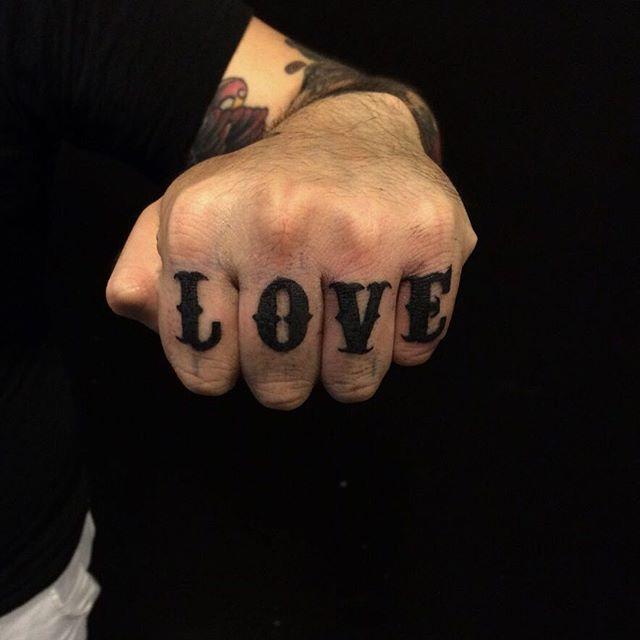 90 Tatuagens No Dedo - Modelos Lindos E Criativos 640_x_640_jpg