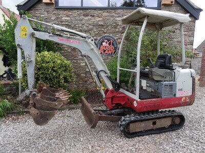 TAKEUCHI TB014 MINI DIGGER, EXCAVATOR, new tracks, 3 buckets, delivery TAKEUCHI TB014 MINI DIGGER, EXCAVATOR, new tracks, 3 buckets, delivery