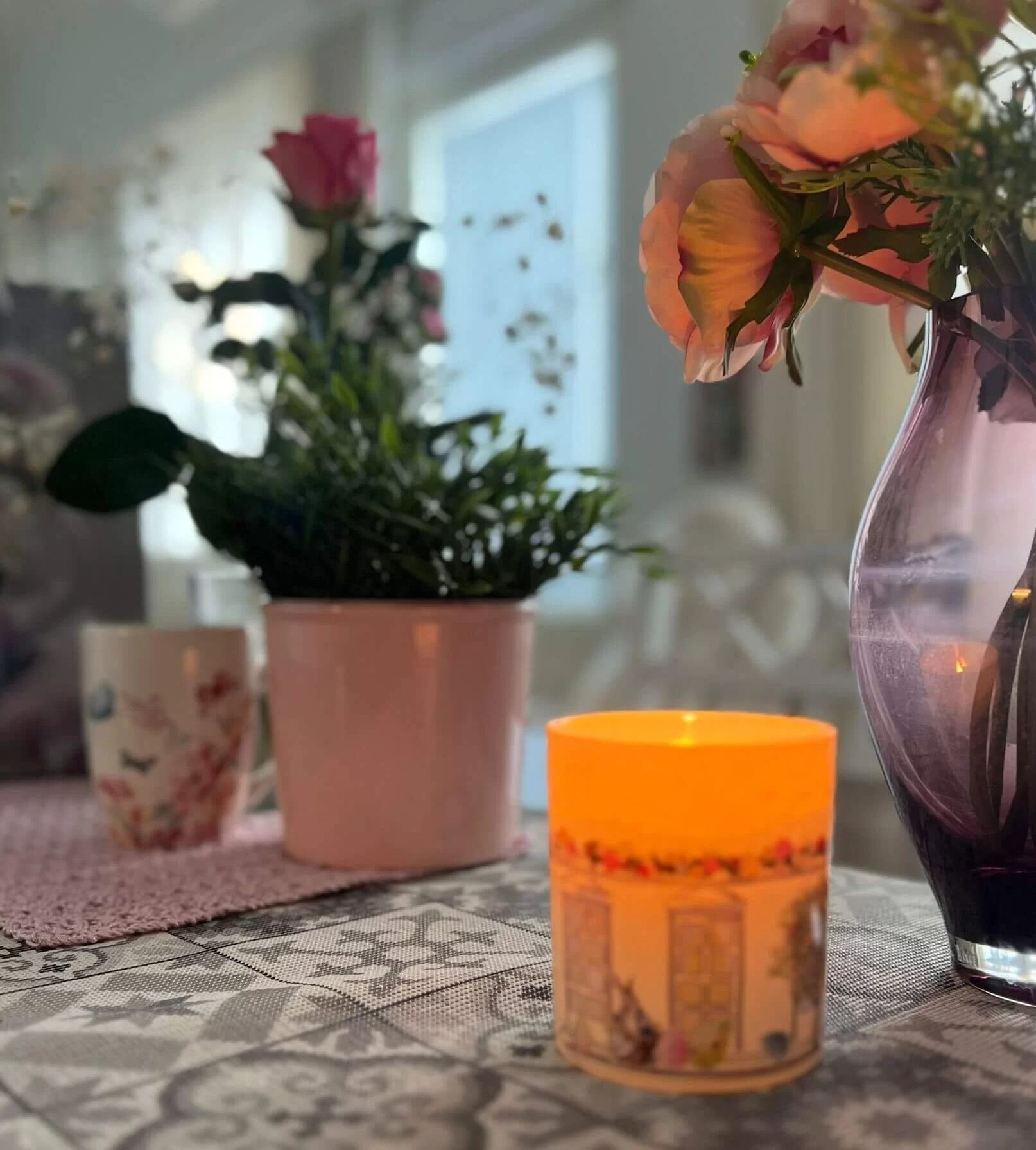 Luovuus ja kauneus eivät vaadi paljon.