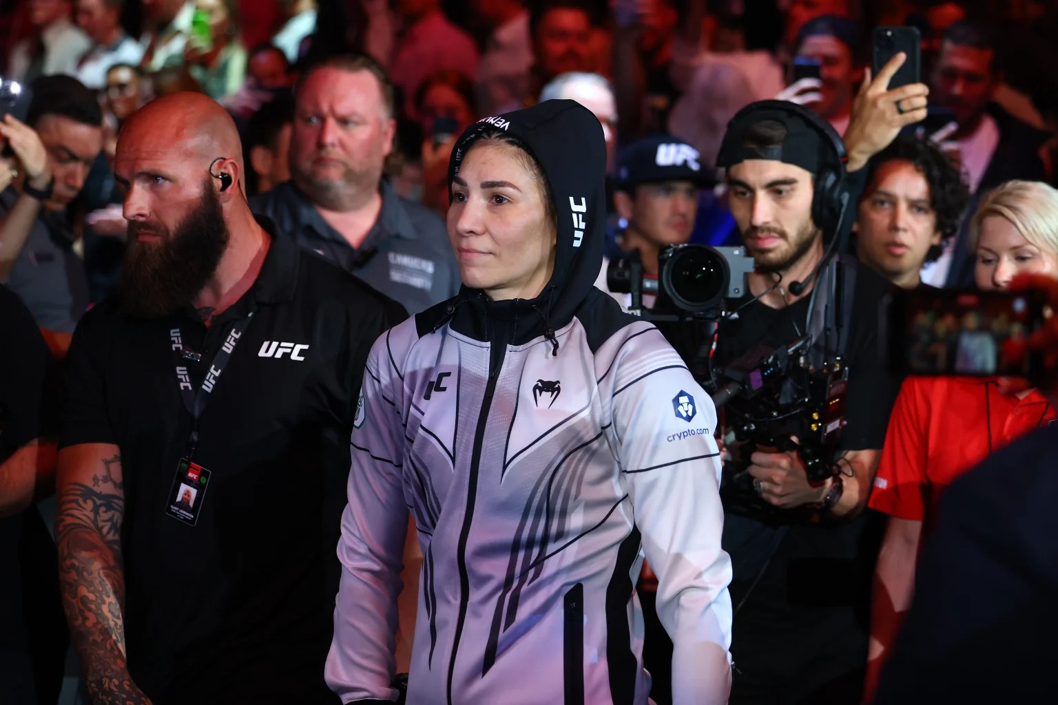 Irene Aldana pide disculpas por su derrota ante Amanda Nunes: «Siento haberle fallado a todos»