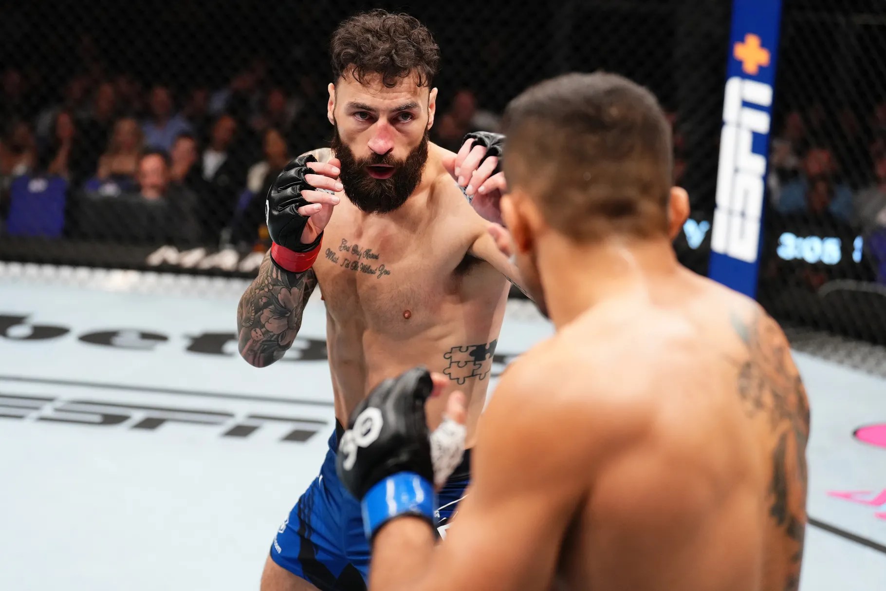 UFC Londres: Paul Craig debuta en las 185 libras con nocaut técnico sobre André Muniz