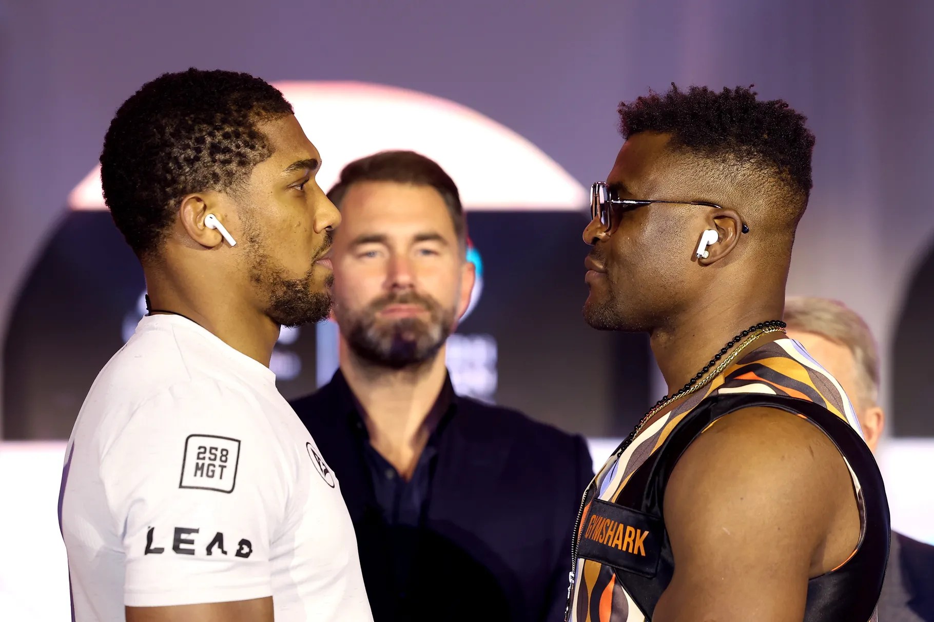 VIDEO: Anthony Joshua y Francis Ngannou tienen segundo careo en Riad