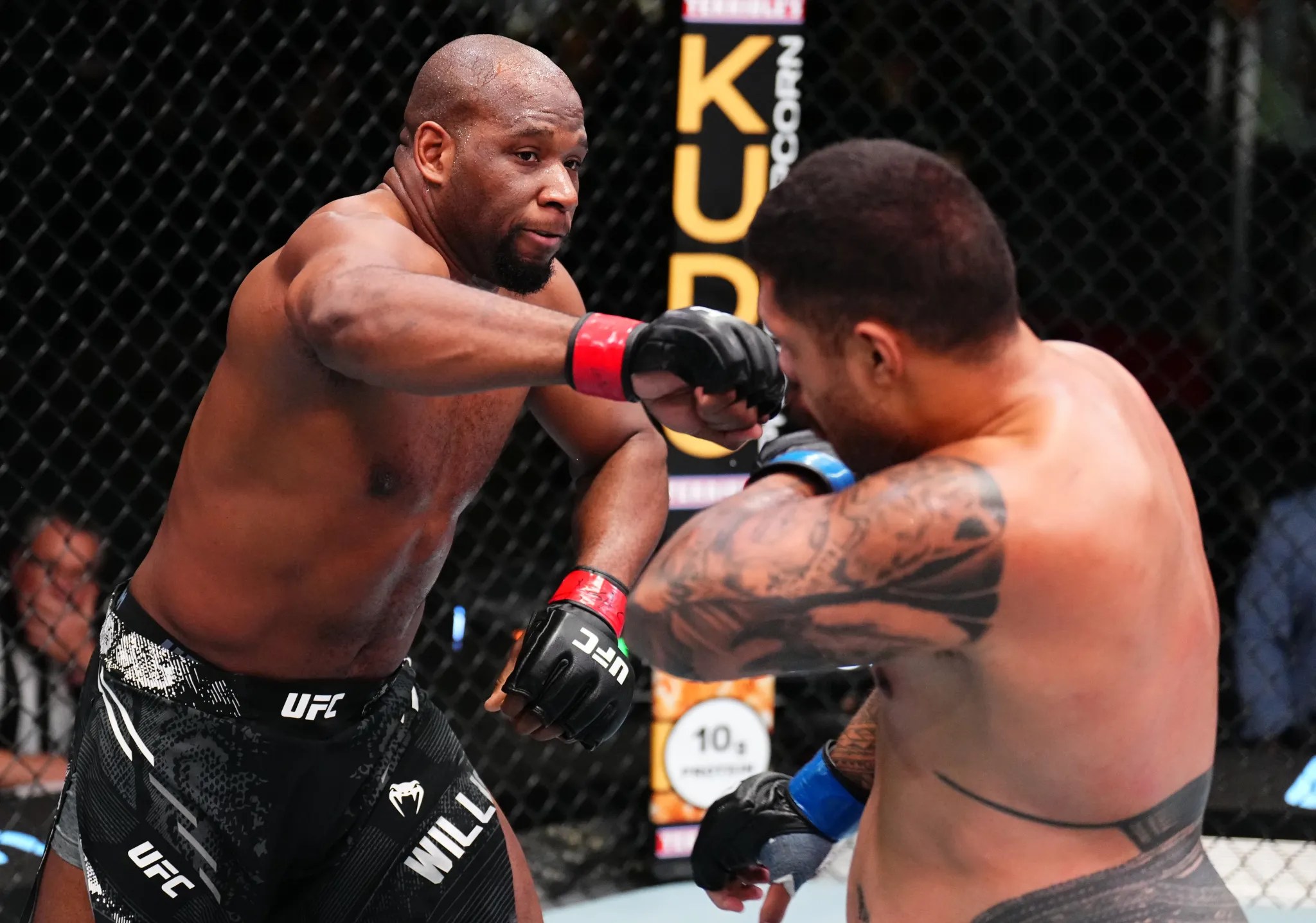 Karl Williams enfrenta a peleador invicto en el UFC Vegas 95