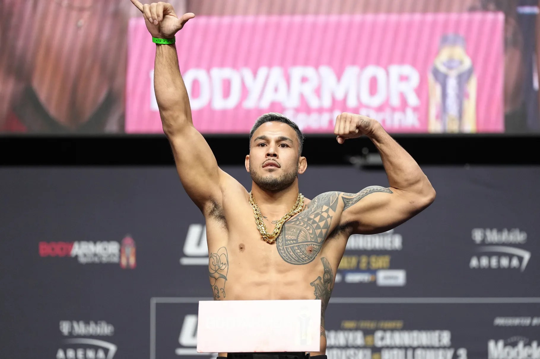 Veterano del Peso Mediano queda fuera de UFC después de 15 años
