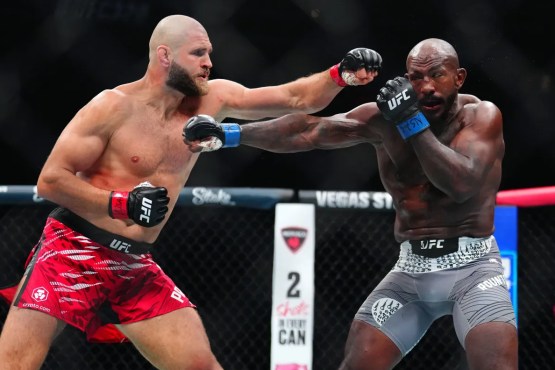 Jiri Prochazka Resultados del UFC 320: Jirí Procházka planta a Khalil Rountree Jr. en candidata a Pelea del Año