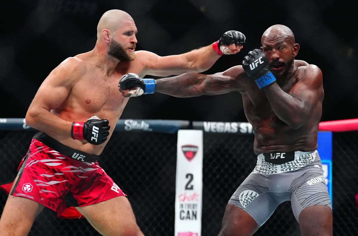 Resultados del UFC 320: Jirí Procházka planta a Khalil Rountree Jr. en candidata a Pelea del Año