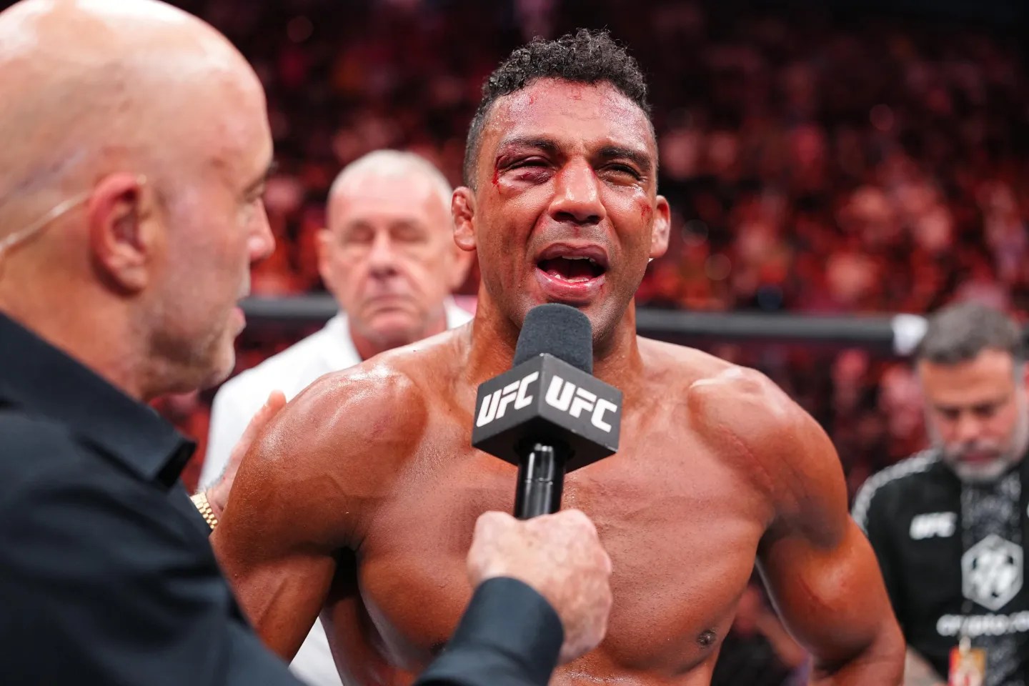 Resultados del UFC 330: Esteban Ribovics retira a un emocionado Edson Barboza