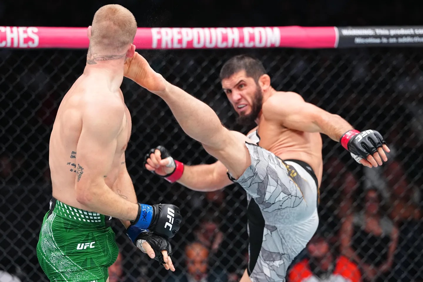 Resultados del UFC 330: Islam Makhachev le gana en las tarjetas a Ian Garry y sigue reinando en 170 libras