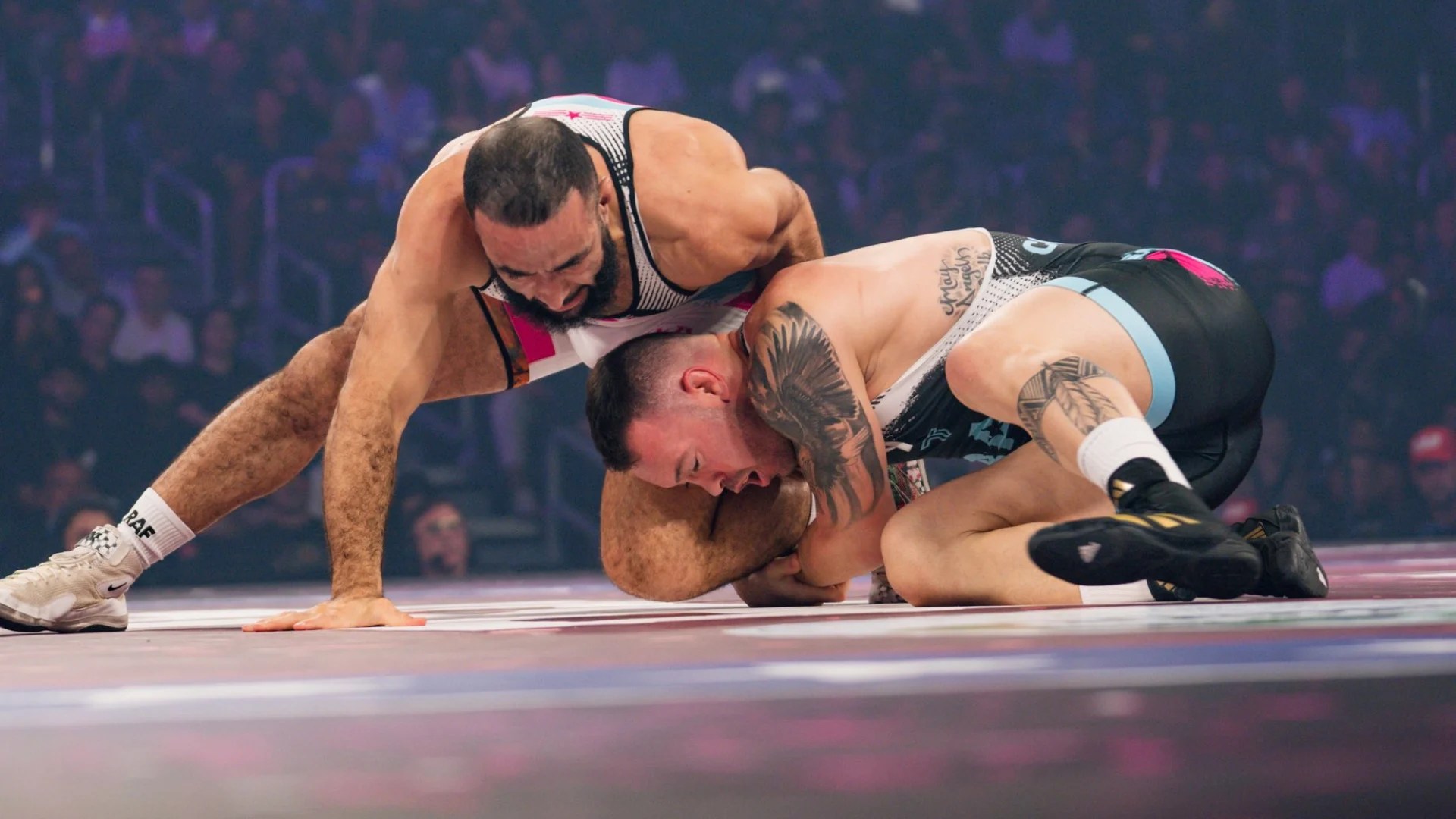 VIDEO: Colby Covington derrota a Belal Muhammad en la estelar del RAF 13