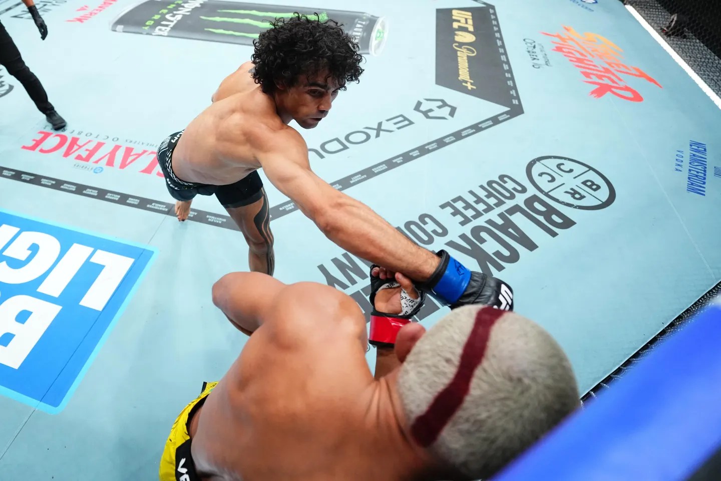 Resultados del UFC 332: Payton Talbott ridiculiza a Deiveson Figueiredo con TKO en el primer asalto