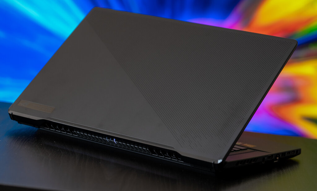 ASUS ROG Zephyrus M16