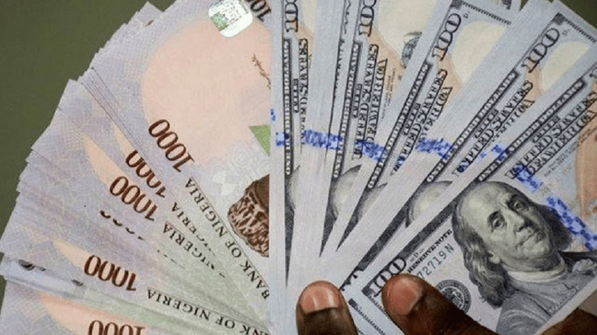 Naira Slightly Strengthens Against Dollar