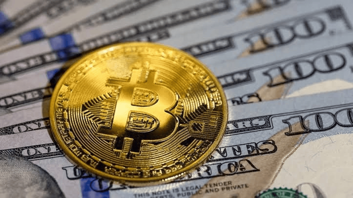 Bitcoin Falls to $84,200 Amid Market Pressure