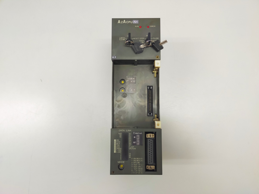 MITSUBISHI 三菱電機サーボドライブ FCUA-MP10-06 MITSUBISHI