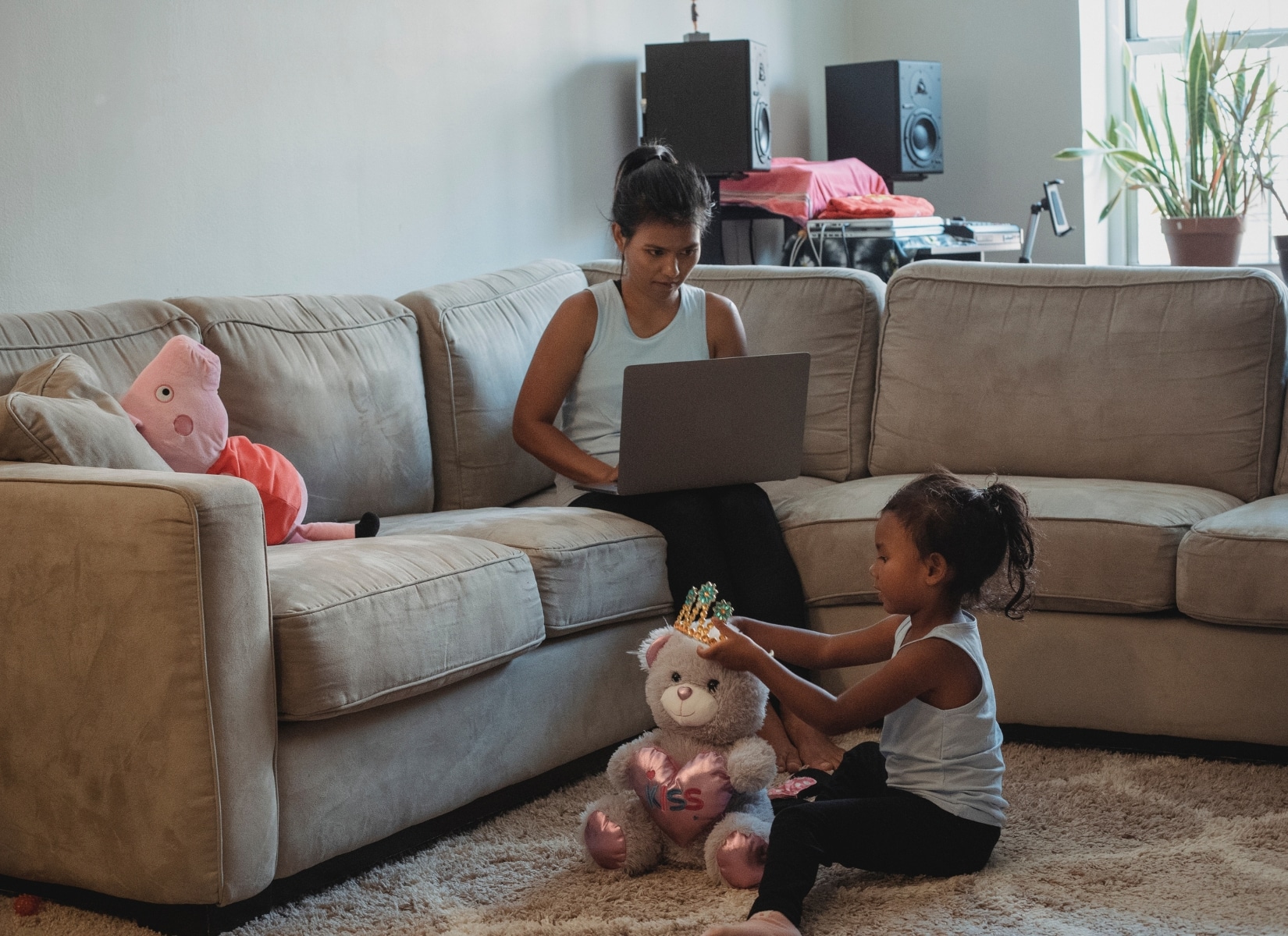The Reality of Working Motherhood: What Nobody Tells You