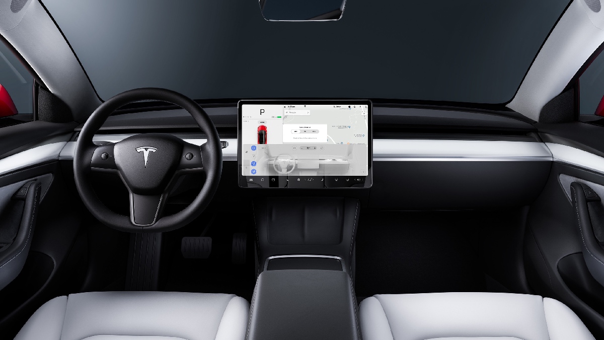How much does a fully loaded 2023 tesla model 3 cost?