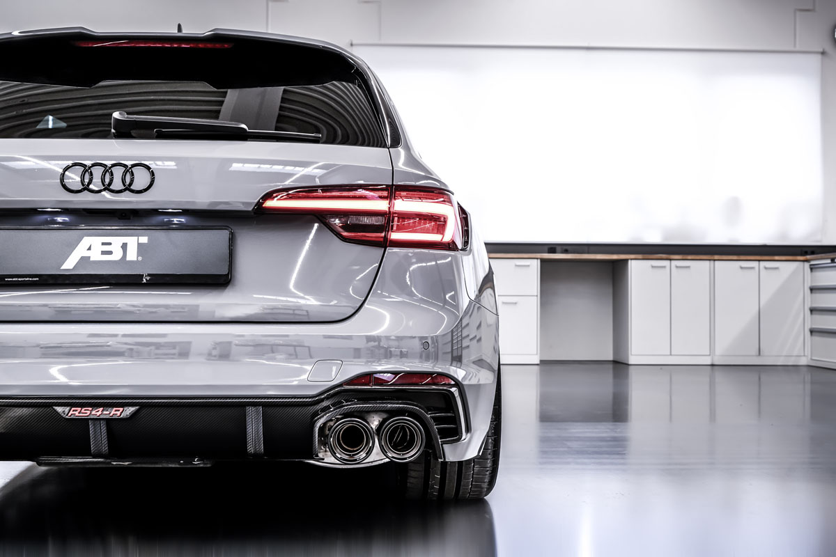 The new ABT Sportsline RS4-R Flexes its 530-HP Muscles in Geneva