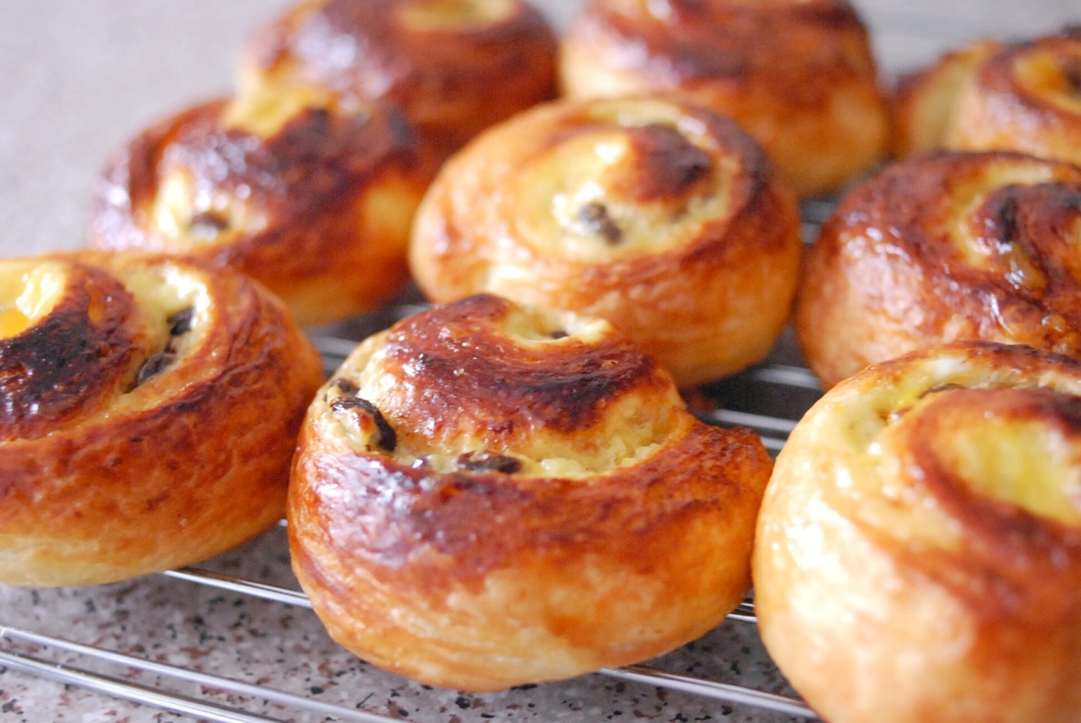 Chneque Danish Raisin Swirls (Pain aux Raisins)