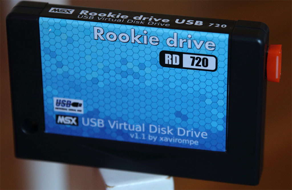 Rookie Drive NX MSX USBデバイス Rookie Drive en funcionamiento