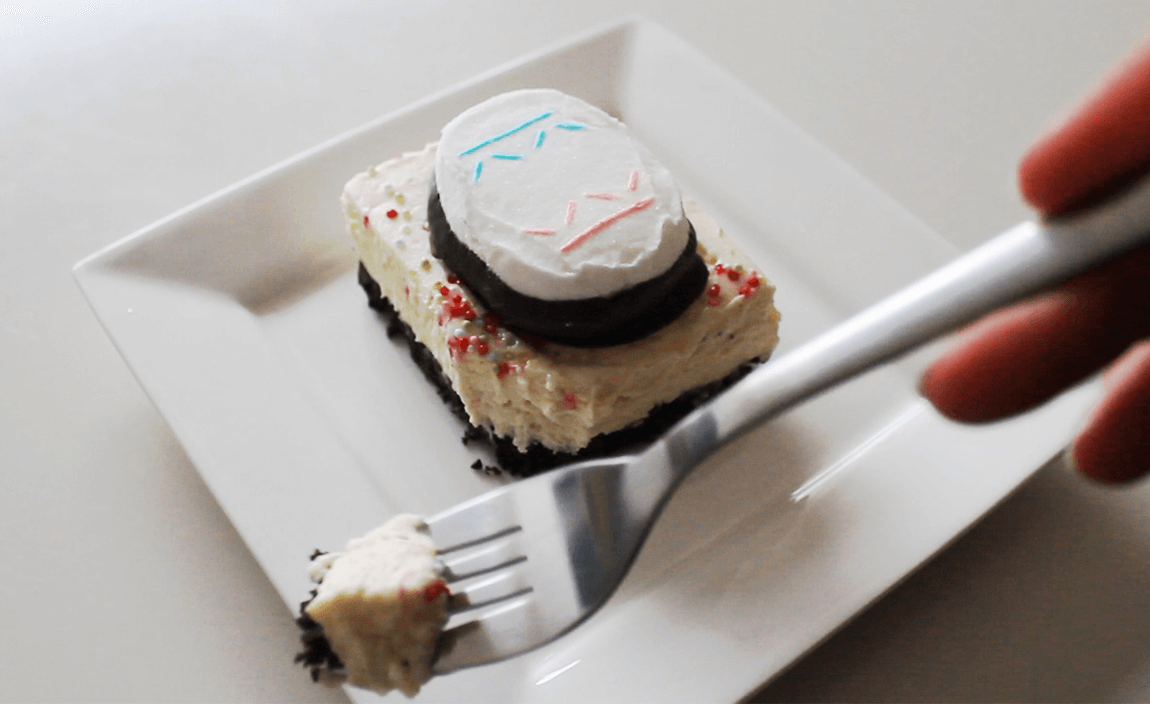 Easter White Chocolate No-Bake Cheesecake