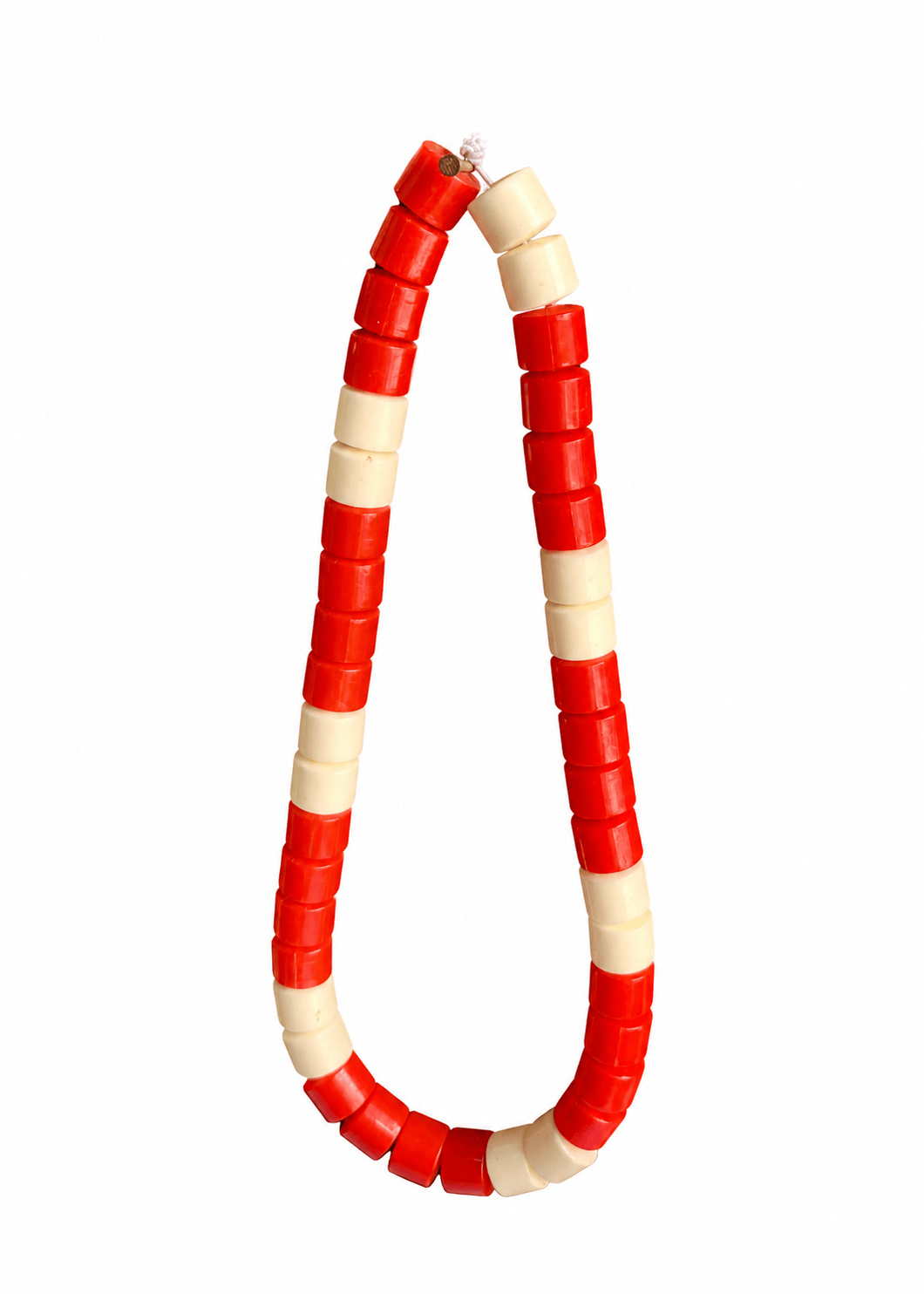 Collier de perles tubulaires traditionnelles