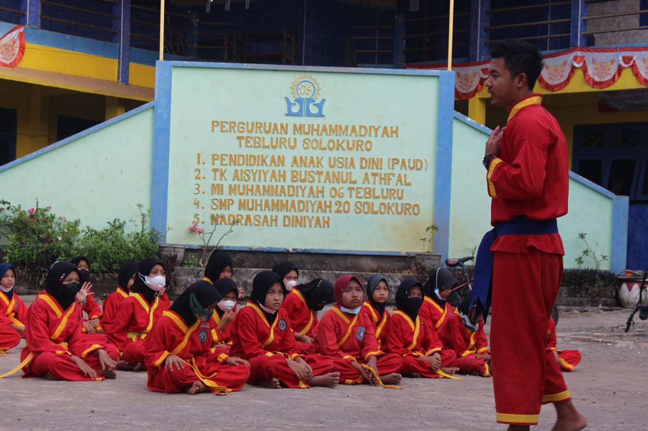 Latihan Tapak Suci, Program PPM Ternyata Rasanya Menggembirakan Bagi Siswa - Muhammadiyah Lamongan