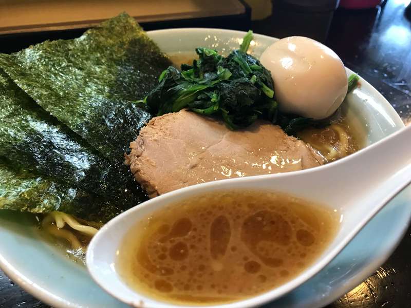 家系ラーメンジェット家のスープ