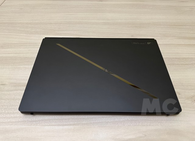 ASUS ROG Zephyrus Duo 2026