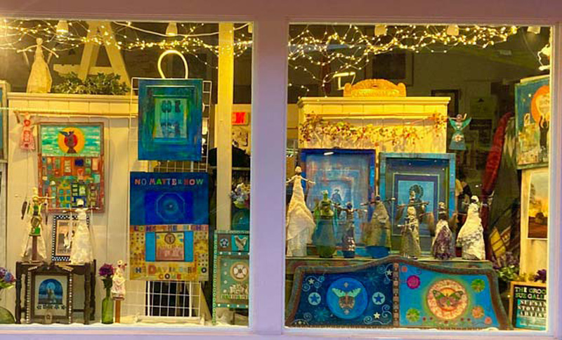 Artful window shopping - MV Times