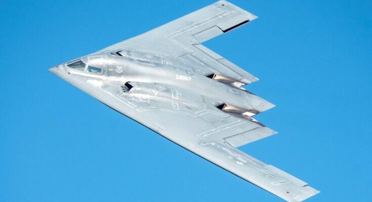 B‑2 bomber