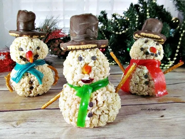 Rice Krispies Snowmen And Christmas Trees Mamabuzz Holiday Food Crafts Christmas Treats Rice Krispies